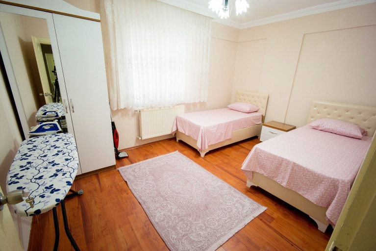 Bedroom 3, Kent Apart, Çayeli