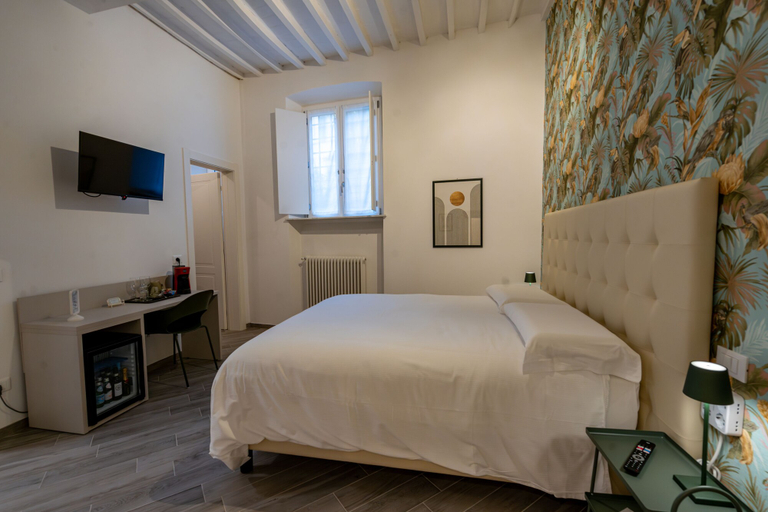 Bedroom 4, B&B Via Corsica 10, Pisa