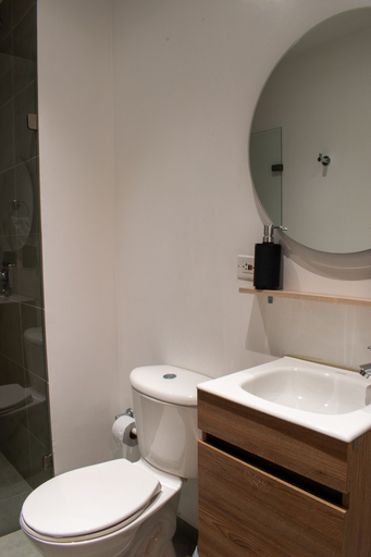 Bathroom 3, Cadena Hotelera Rey.es, Santafé de Bogotá