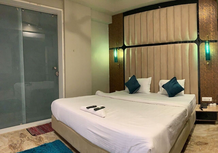 Bedroom 3, Hotel Grand Nidhivan, Nagpur