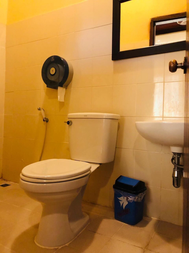 Bathroom 3, Tingkham Guesthouse, Chomphet