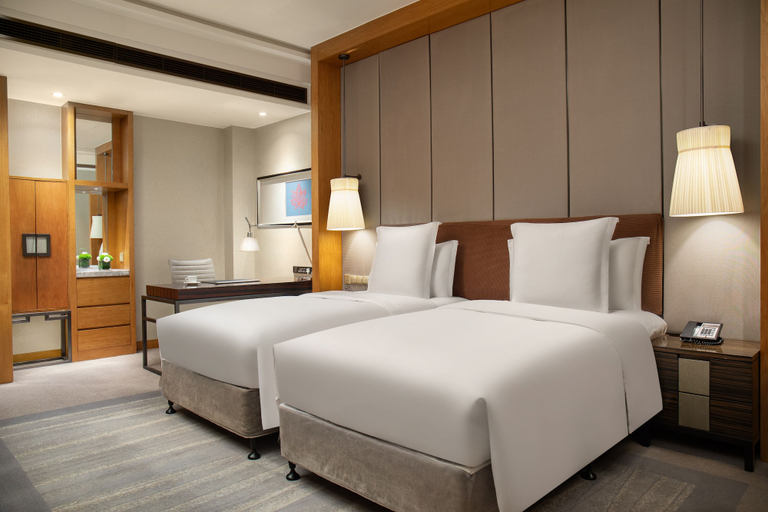Bedroom 5, Pullman Haining, Jiaxing