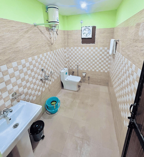 Bathroom 4, Riverstone Camps and Resorts, Garhwal