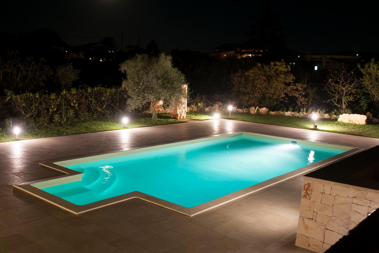 Others 4, Trullo suite 59, Bari