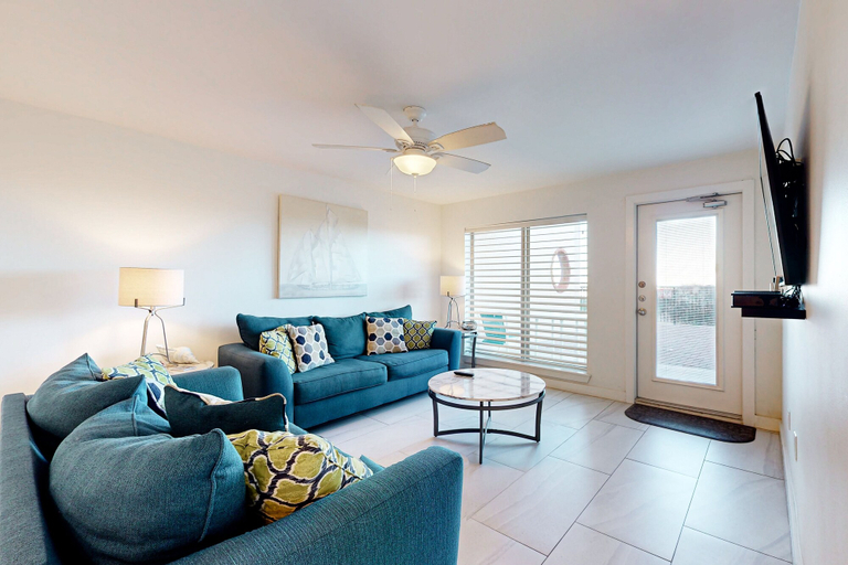 Others 5, Suntide II Condominiums, Cameron