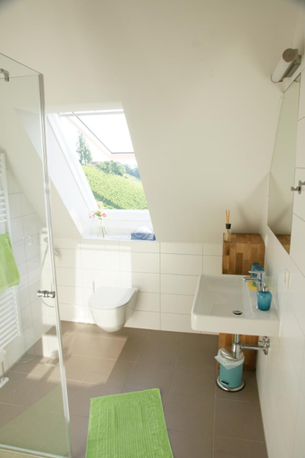 Bathroom, Samenkonig Pschait Handels GmbH, Leibnitz