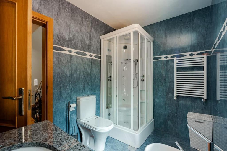 Bathroom 4, Villa Jobim, Gondomar