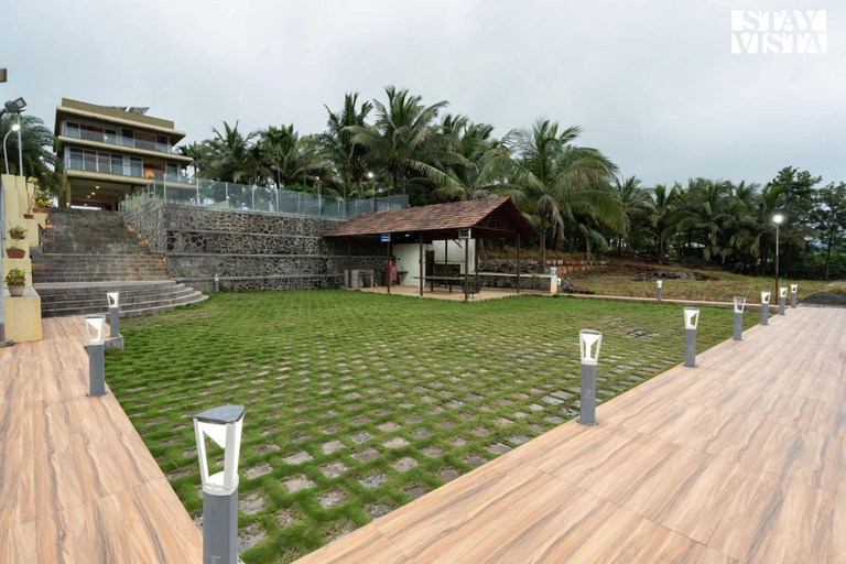 Others 3, StayVista's Rivulet Waters - Lakefront Villa with Infinity Pool, Jacuzzi, Lawn, and Rustic Gazebo, Pune