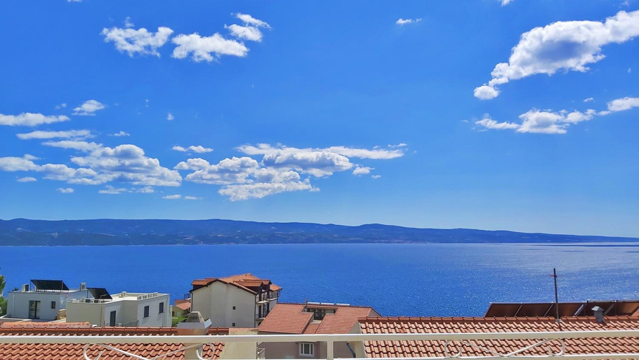 Others 5, Apartments Marko Nemira, Omiš