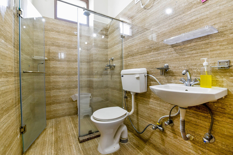Bathroom 3, Fabhotel Moon Light Palace, Jaipur