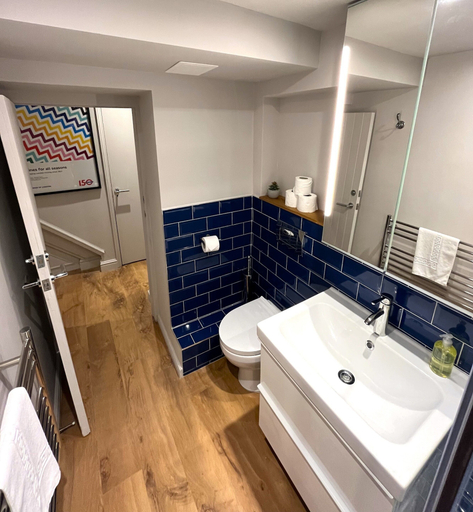 Bathroom 4, Stylish Studio Apartment in Clifton Village, North Somerset