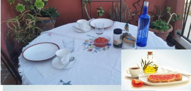 Others 3, comfortable single bluing room b&b, Granada