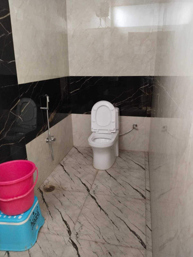 Bathroom, Hotel Raipur Pride - Raipur, Raipur
