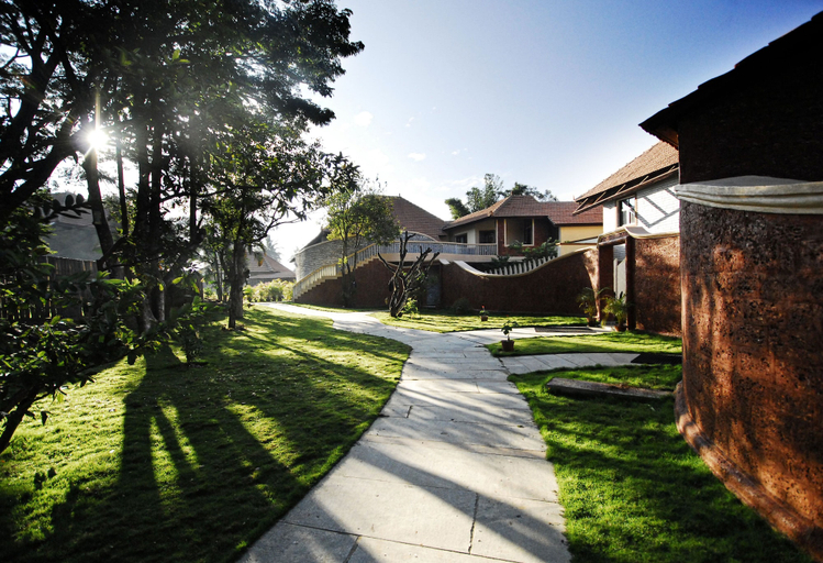 Exterior & Views 2, Hoysala Village Resort, Hassan