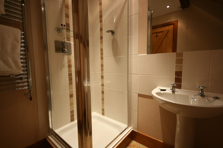 Bathroom 3, Upper Neatham Mill, Hampshire