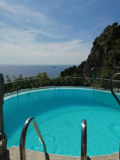 Others 3, Villa Celeste in costiera amalfitana, Napoli