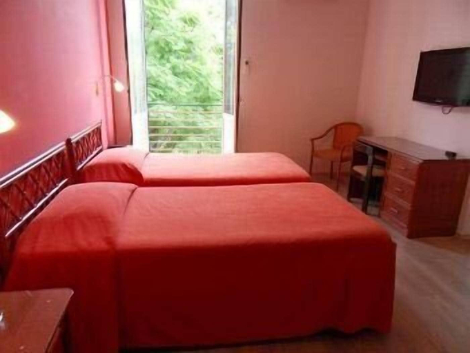 Bedroom 2, Hotel Villa Archirafi, Palermo