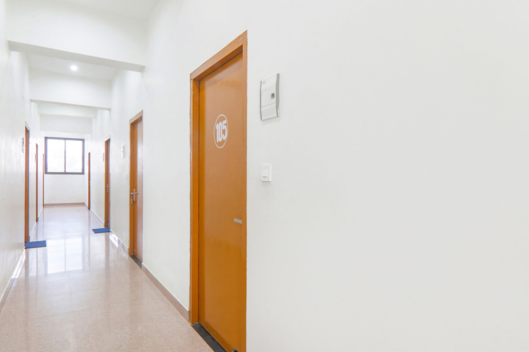 Others 5, Fabhotel Trayamb, Faizabad