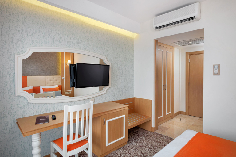 Bedroom 4, Golden Orange Hotel, Antalya