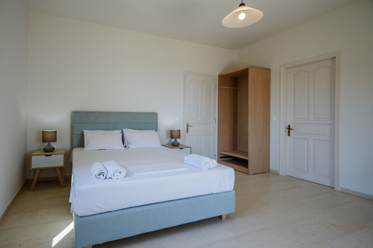 Bedroom 4, Blue Horizon Studios, Ionian Islands