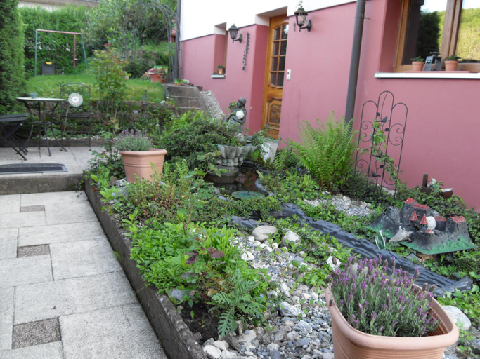Others 3, bed&breakfast in Fluh, Dorneck