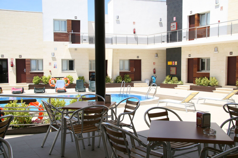 Food & Drinks 5, Aparthotel Novo Sancti Petri, Cádiz