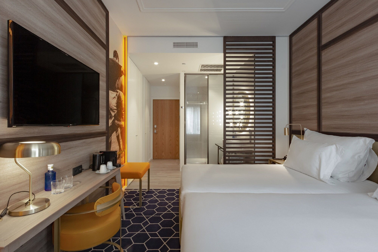 Bedroom 3, Pestana CR7 Gran Vía Madrid, Madrid