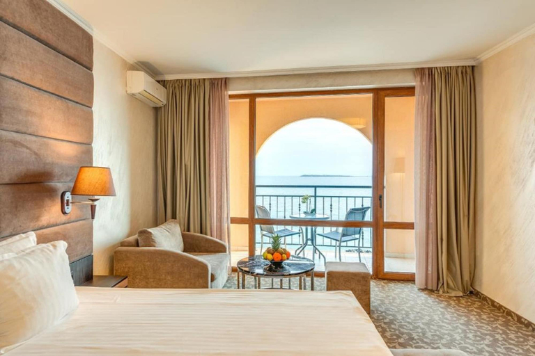 Bedroom 3, Grand Hotel Sveti Vlas, Nesebar