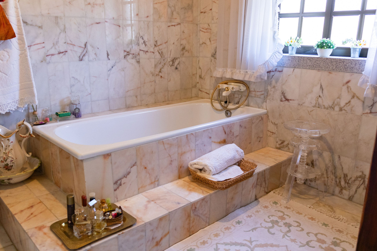Bathroom 4, Quinta dos Sinçais, Guarda
