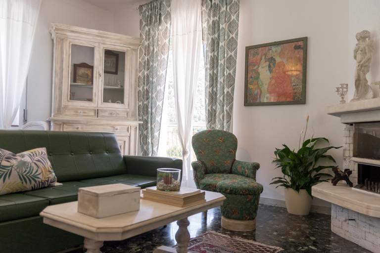 Others 4, La Casa Di Elda, Imperia