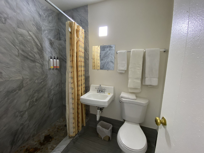 Bathroom 5