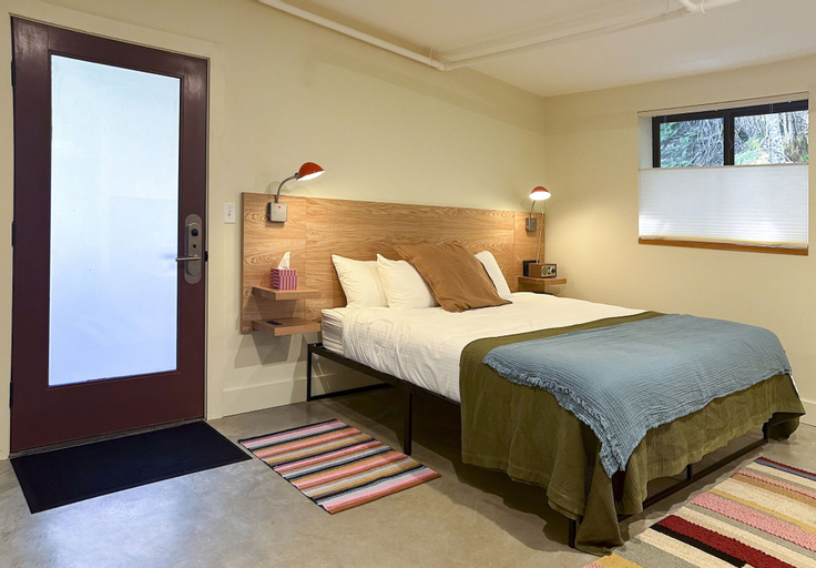 Bedroom 9