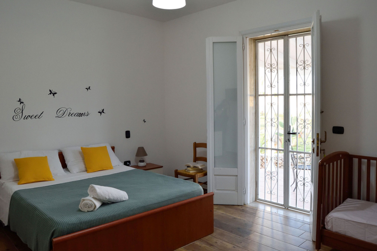 Room 3, 3806 VM - Trilo Luna by Barbarhouse, Lecce