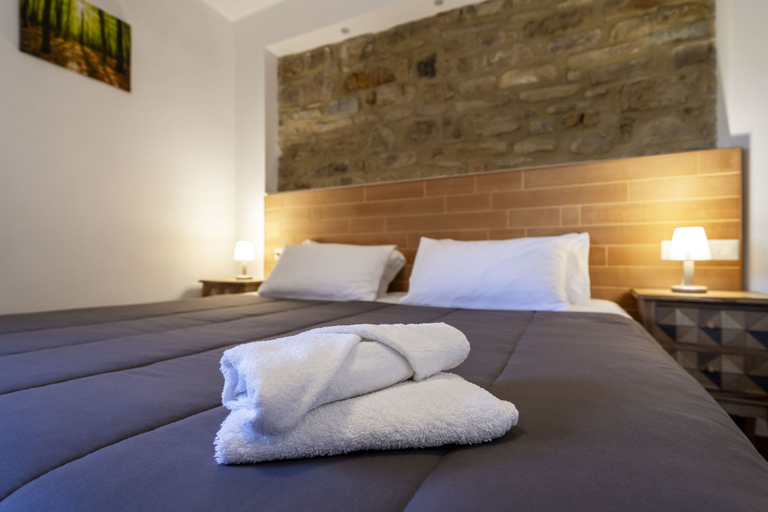 Bedroom 2, Le Querce Farmhouse, Salerno
