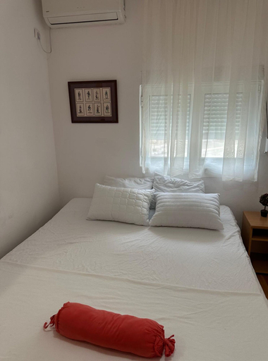 Bedroom 3, Themis Apart Hotel