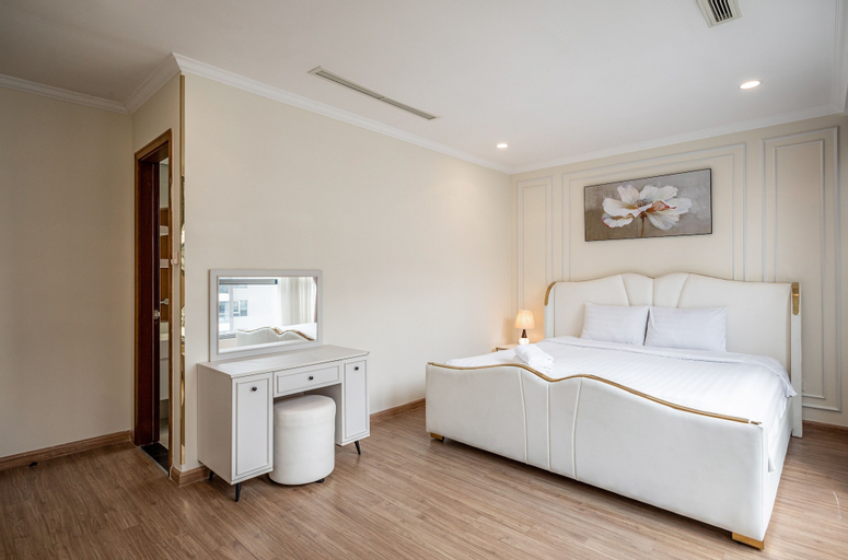 Bedroom 14
