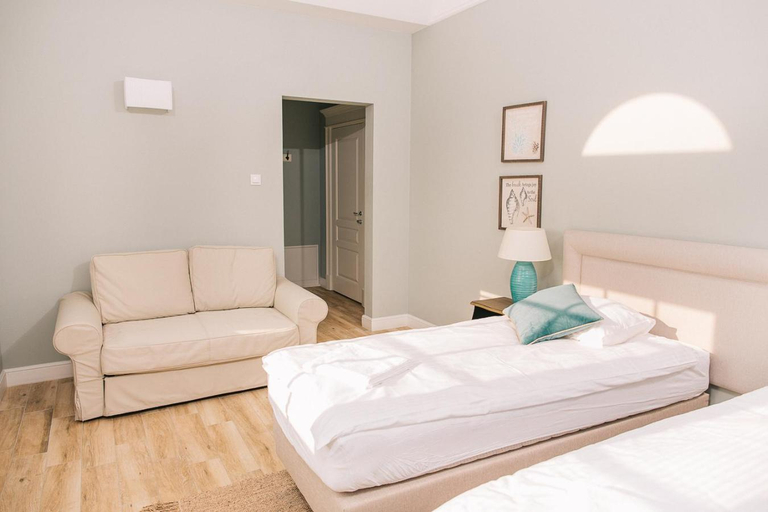 Bedroom 3, Rezydencja Mietowe Wzgorza Modlin Airport, Płońsk