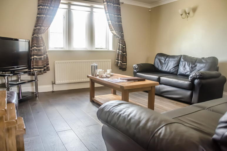 Others 5, Plawsworth Aparthotel, Durham