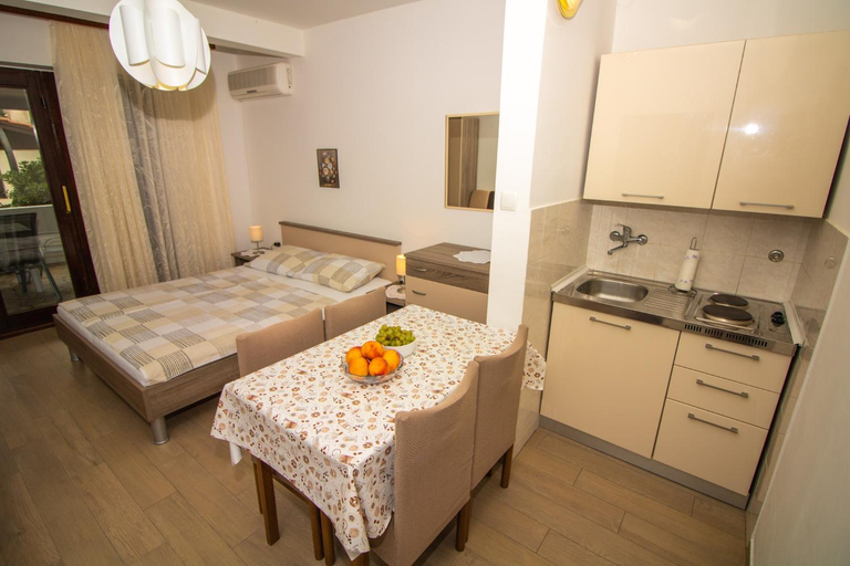 Bedroom 2, Apartments by the sea Baska, Krk - 20424, Baška