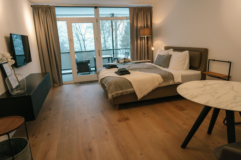 Bedroom, Mohneblick mit Seeblick, Balkon, Kuchenzeile, Parkplatz, Sauna - Ruhige Lage, Soest