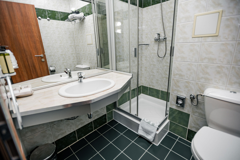 Bathroom 4, Šport Hotel Donovaly, Banská Bystrica