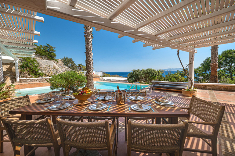 Food & Drinks 5, Sanarte Villas Mykonos, South Aegean