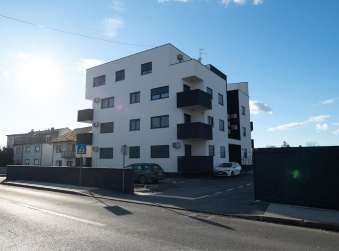 Exterior & Views, Apartman Kona - Modern Comfort With 2 Parking Spaces, Rugvica