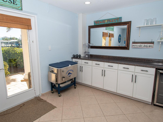Facilities 4, Paradise Cove Townhome 145-3 - Premium Waterfront Community, Pinellas