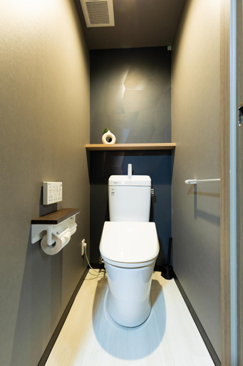 Bathroom 2, GANADAN天文館, Kagoshima