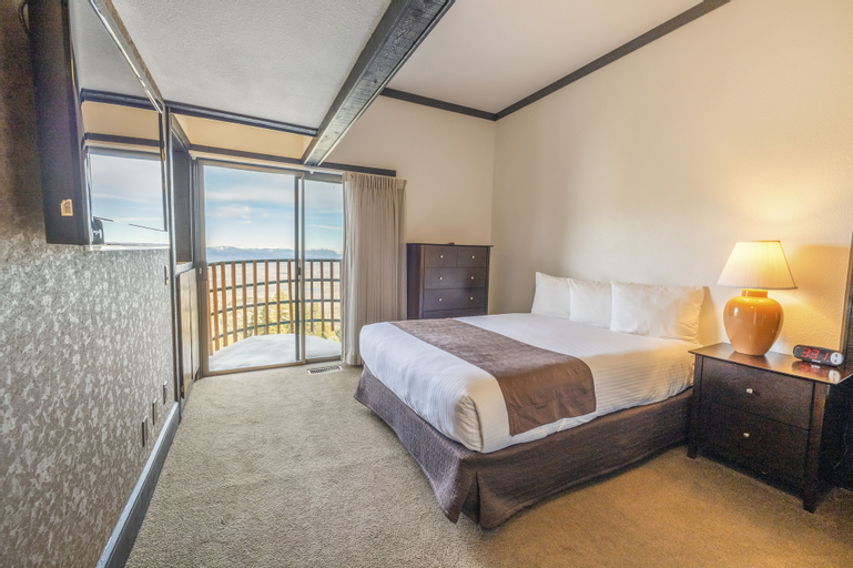 Bedroom 13
