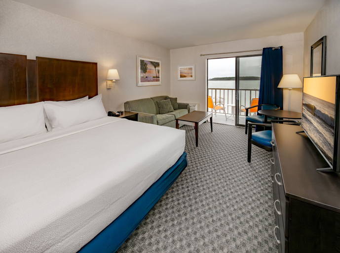 Bedroom 4, The Bay Resort, Sussex