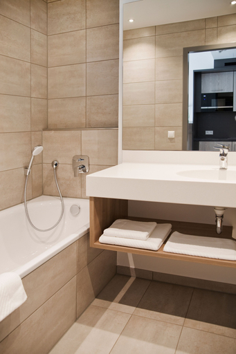 Bathroom 4, Hotel Rieth, Böblingen