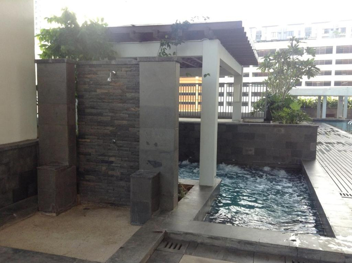 Swimming Pool 16