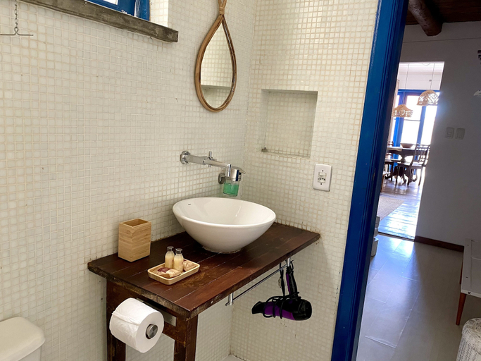 Bathroom 4, Casa Versace Salvador, Salvador